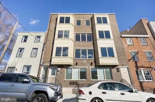 Building Photo - 41 W Wildey St