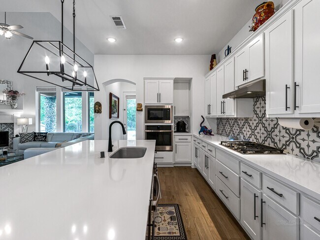 Building Photo - 4818 Nodding Thistle Trail