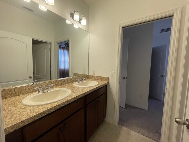 Building Photo - 1872 Ibis Bay Ct