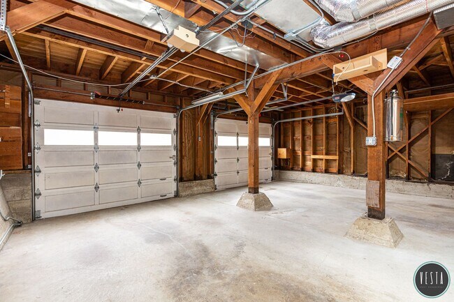 Building Photo - Exceptional Mid-Century 3BR Home in One of San Francisco's Hidden Gems