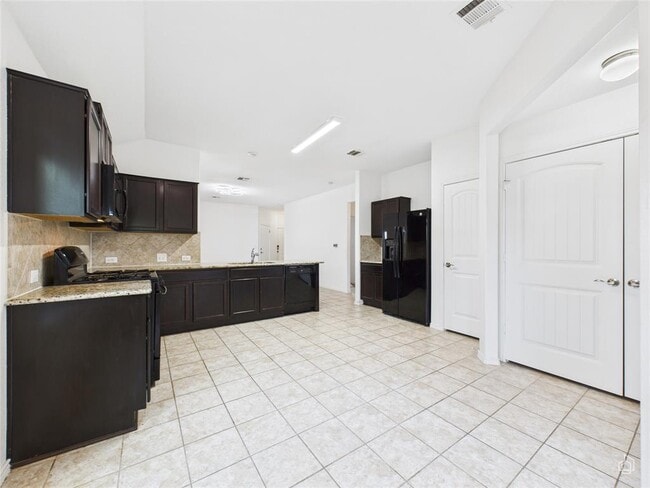 Building Photo - 3504 Black Granite Dr