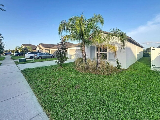 Building Photo - 3805 Romano Busciglio St