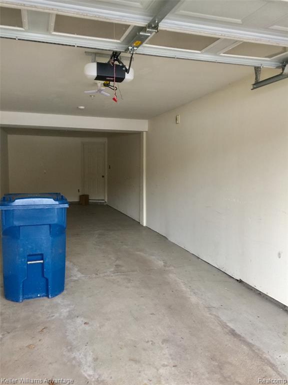 Building Photo - 39763 Rockcrest Cir
