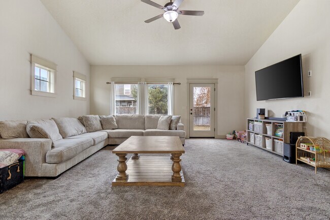 Building Photo - 10976 W Hidden Brook Dr