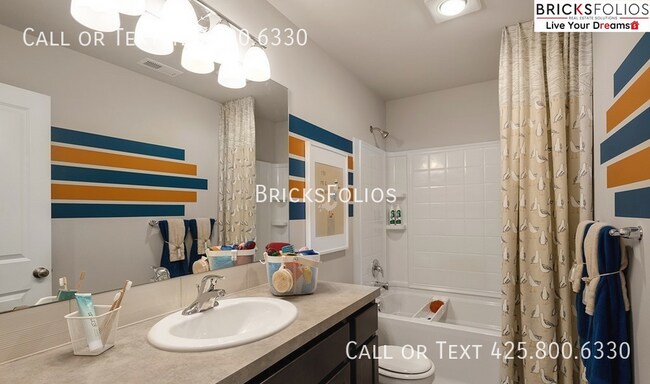 Building Photo - 10658 187th St Ct E