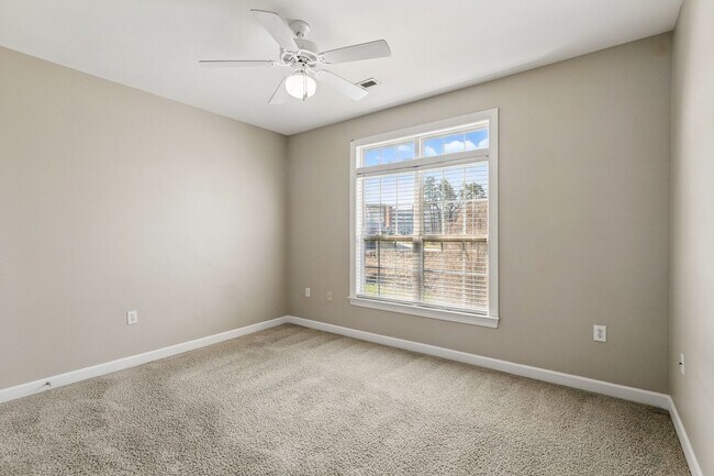 Building Photo - 2 bedroom at Brookside Condos