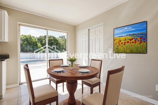 Building Photo - 4058 Spoonbill Ave