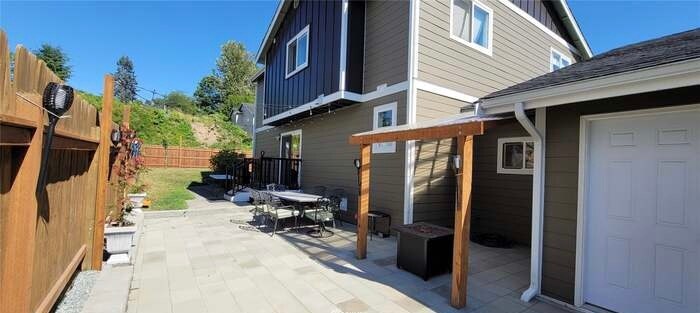 Building Photo - 2121 Xenia St