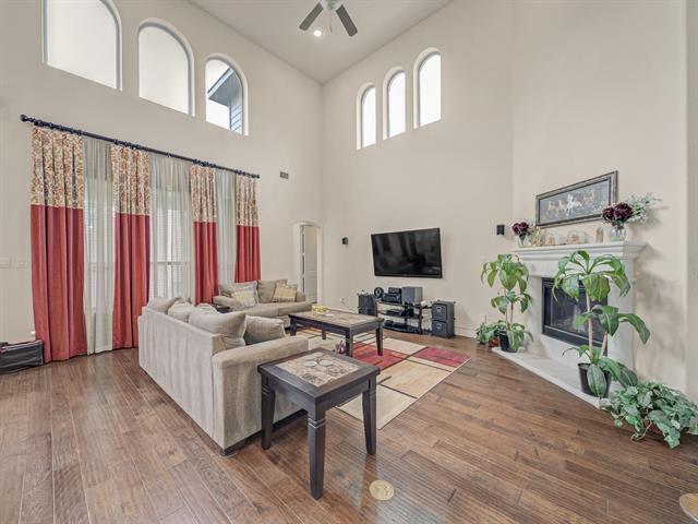 Building Photo - 1625 Goldenrod Ln
