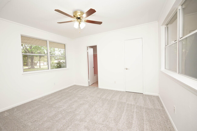 Building Photo - 62 Meigs Dr