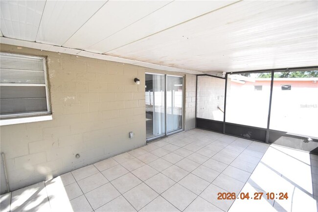 Building Photo - 3667 Sugarcreek Dr