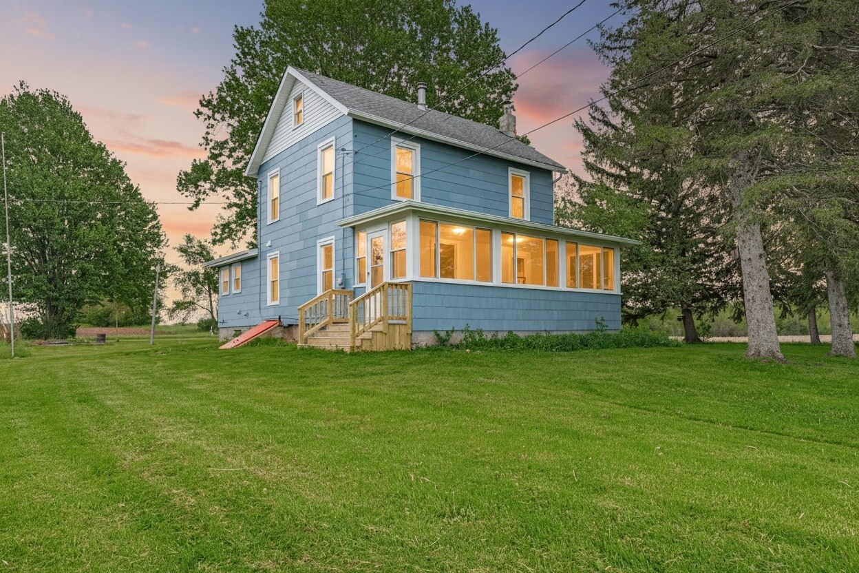 Building Photo - 5369 Royalton Center Rd