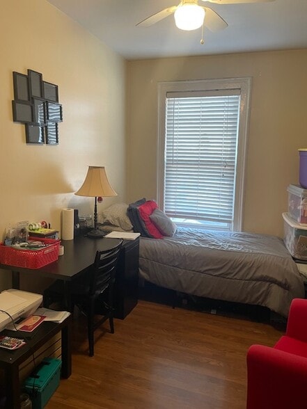 Building Photo - 516 Chapel St