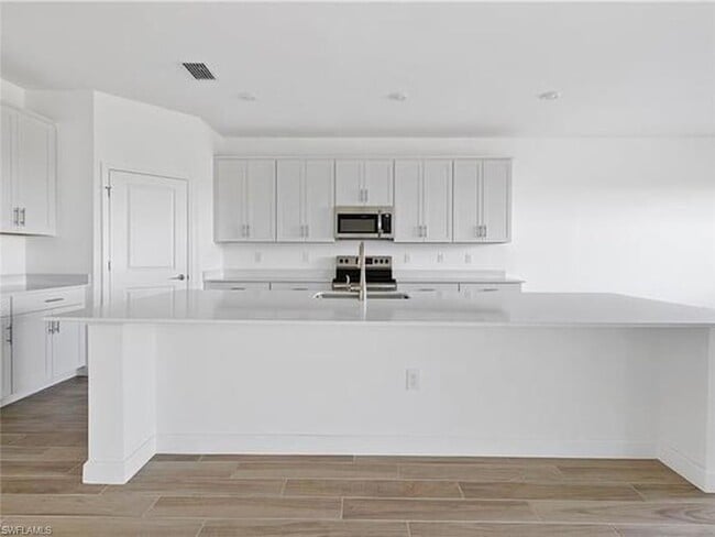 Building Photo - 1779 Hagen Ct