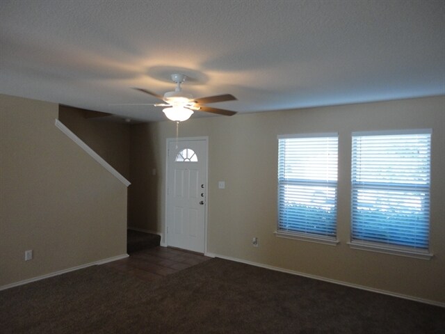 Building Photo - 115 Karrie Dr