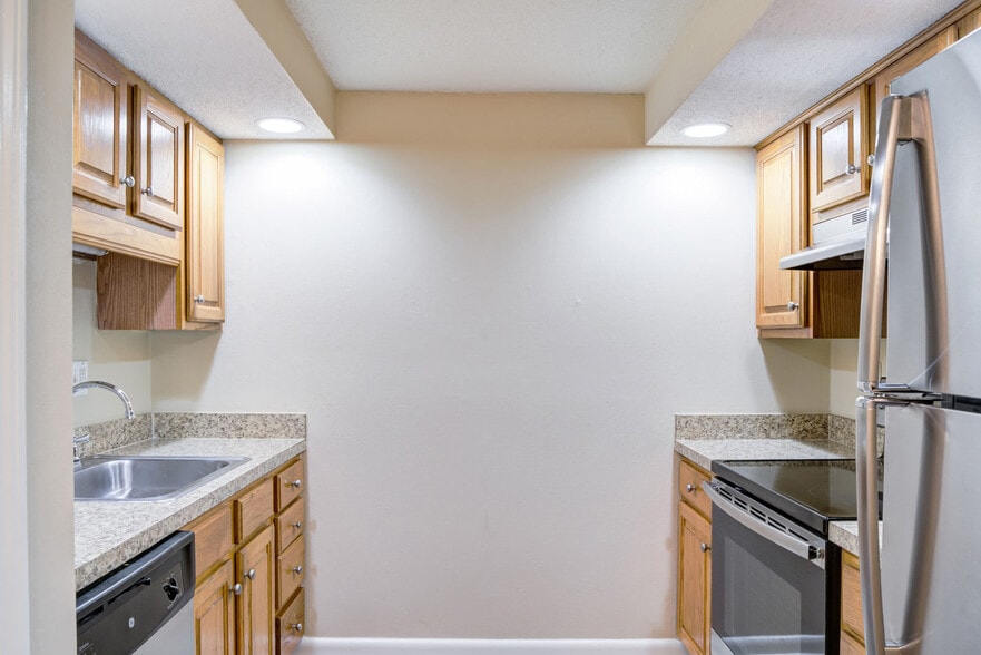 Interior Photo - Waterford Village