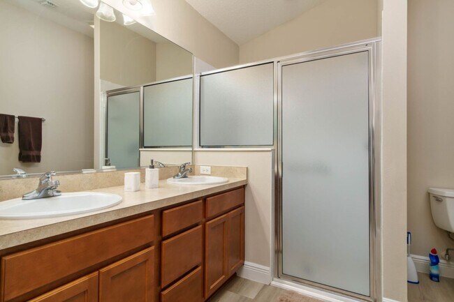 Building Photo - Furnished Annual Rental - Village of Hadley