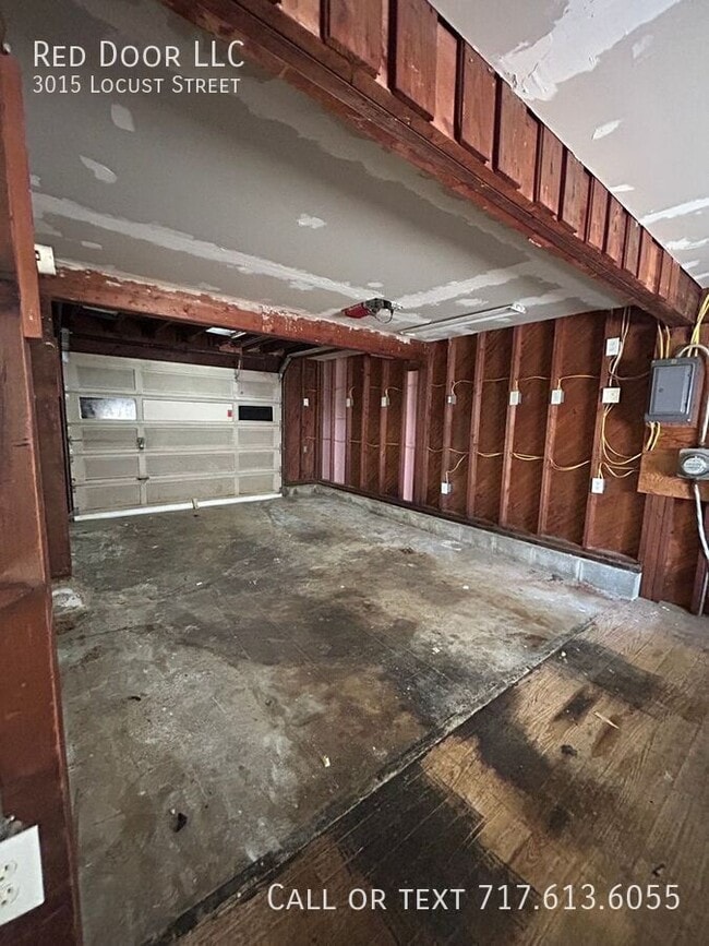 Building Photo - 3015 Locust St