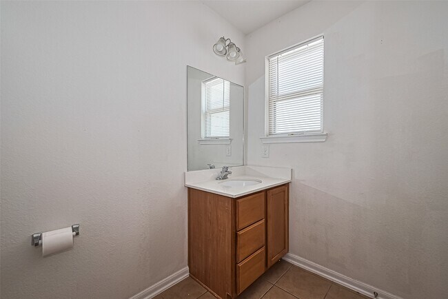 Building Photo - 19229 Gunther Springs Ct