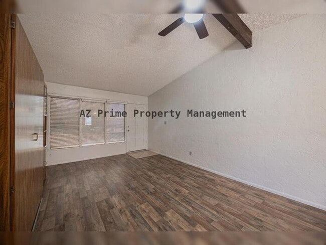 Building Photo - 609 S Power Rd
