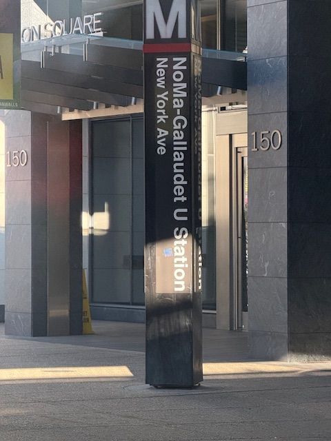 Building Photo - 1221 Oates St NE