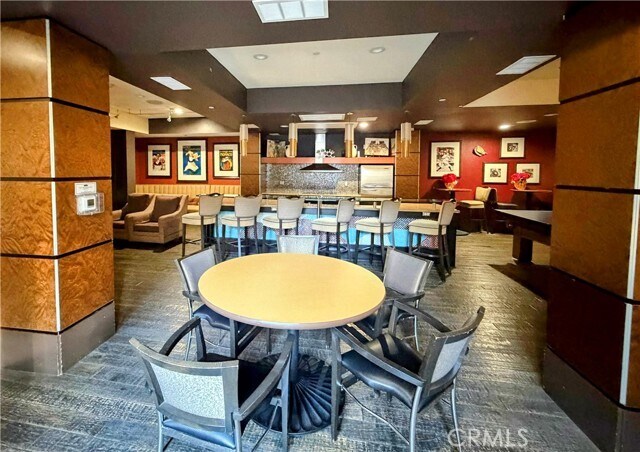 Building Photo - 100 S Alameda St