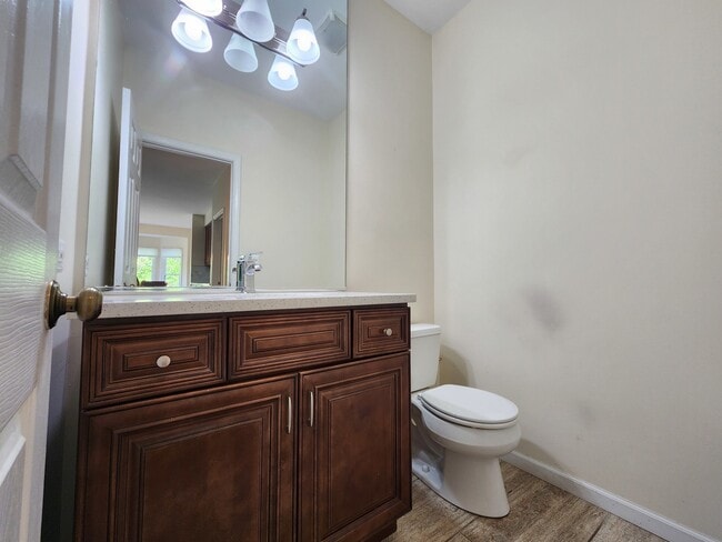 Building Photo - 3220 Indian Creek Dr