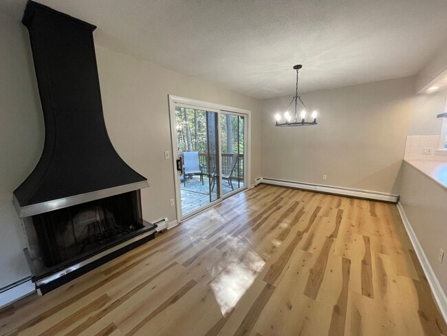 Building Photo - 4BR/1.5 Bath in Dalton – $2,800/mo Peacefu...
