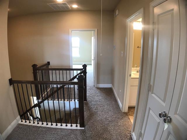 Building Photo - 6156 Rilla St