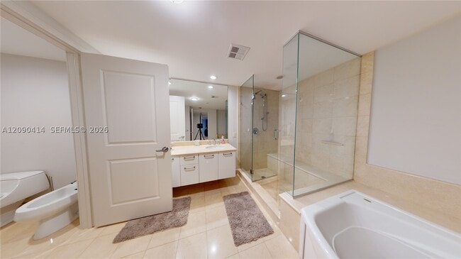 Building Photo - 3101 S Ocean Dr