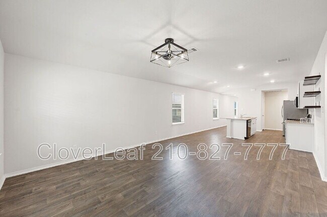 Building Photo - 13927 Borolanite Dr