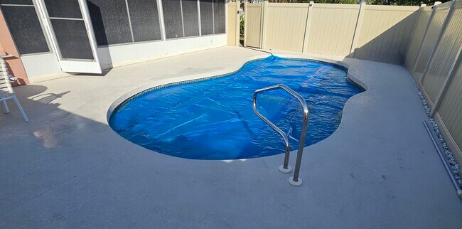 Building Photo - 9331 Stubenville Ave