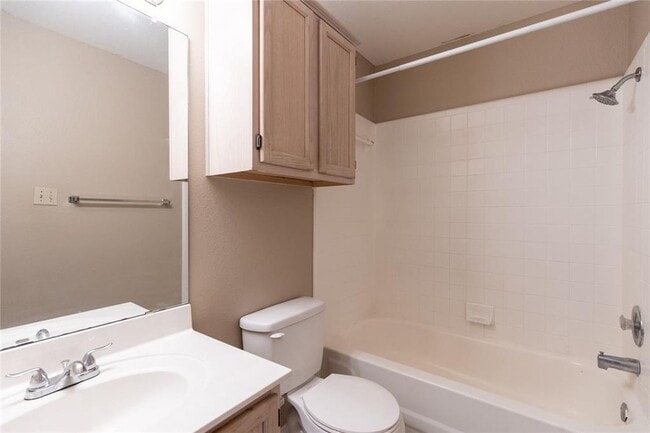 Building Photo - Charming Pflugerville Home