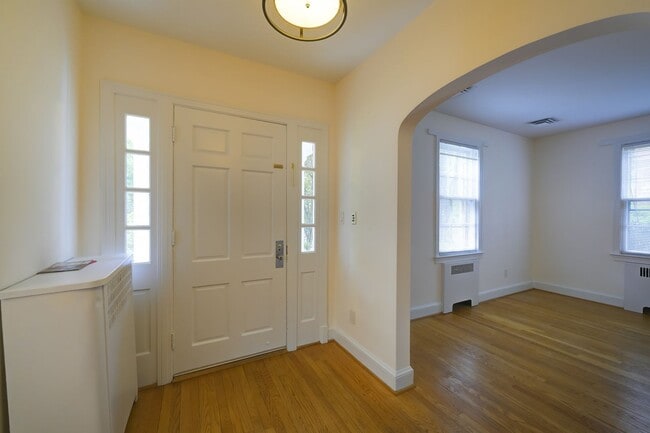 Building Photo - Charming & Spacious Colonial in N Cleveland Park w/Park-Like Rear Garden & Detached Garage