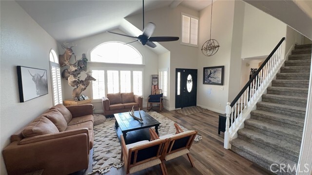 Building Photo - 30537 Longhorn Dr
