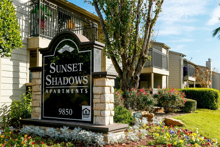 Sunset Shadows Houston Tx Apartment Finder