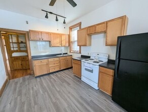 Building Photo - 3627 Pennsylvania Ave