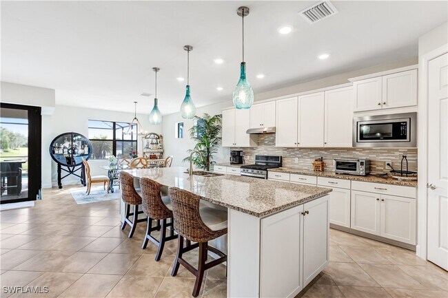 Building Photo - 7611 Winding Cypress Dr