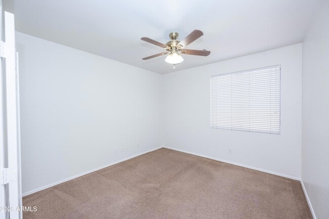 Building Photo - 40930 N Wild West Trail