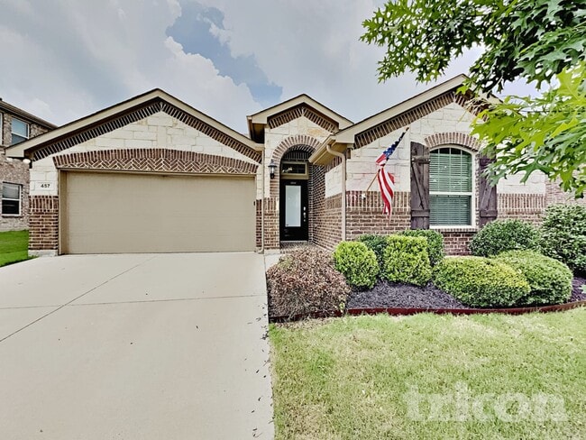 Building Photo - 457 Peach Ln