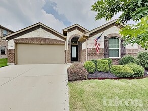 Building Photo - 457 Peach Ln