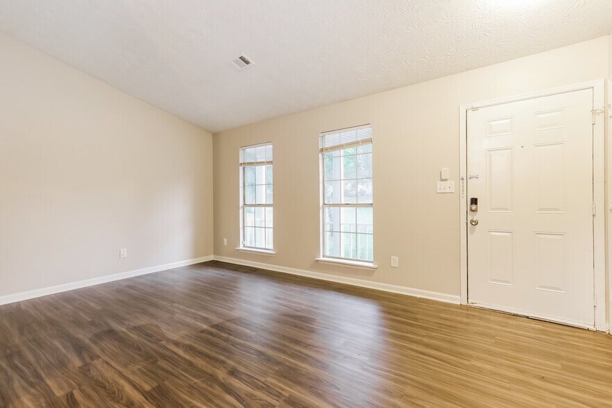 Building Photo - 3693 Ashbill Ct