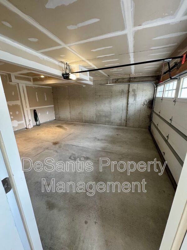 Building Photo - 307 Marshall Heights Dr