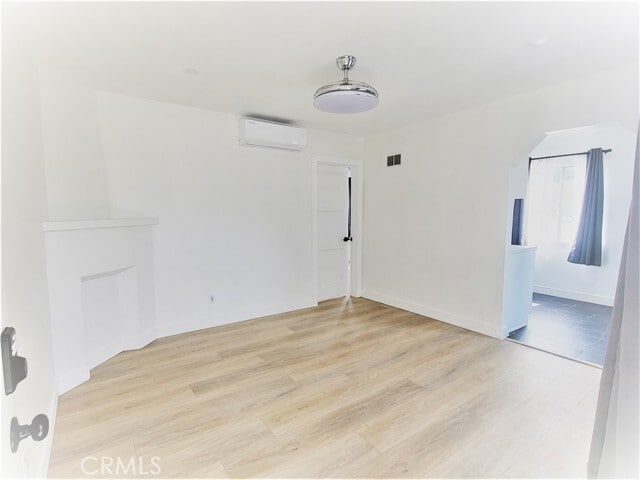 Building Photo - 1970 St Louis Ave