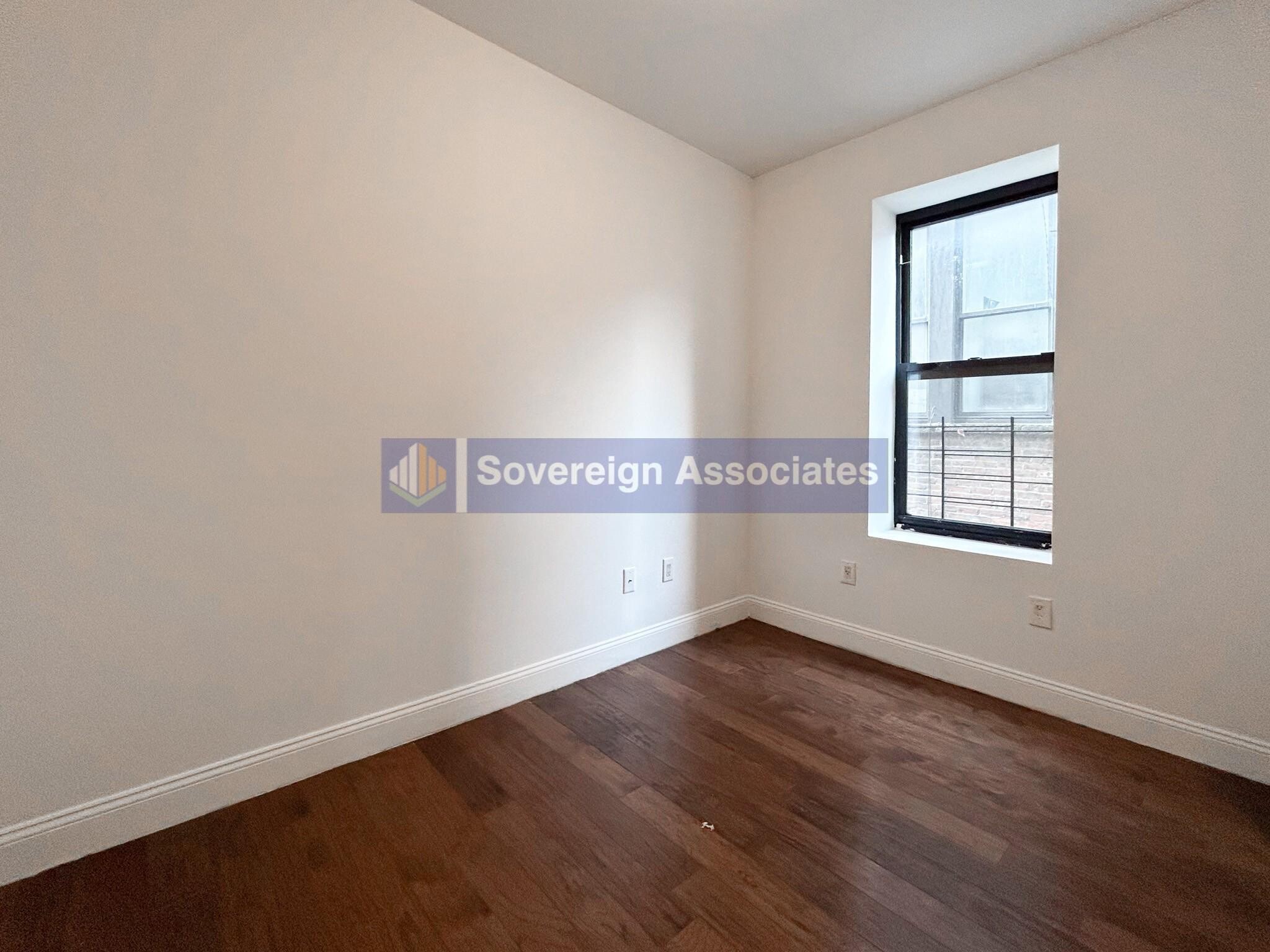 Building Photo - 285 St Nicholas Ave