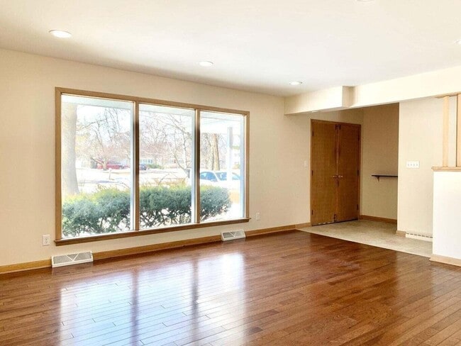 Building Photo - 11638 Bobolink Ln