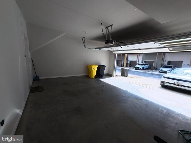 Building Photo - 3451 Watershed Blvd