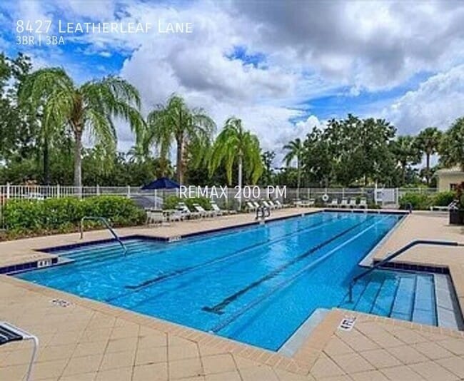 Building Photo - 8427 Leatherleaf Ln