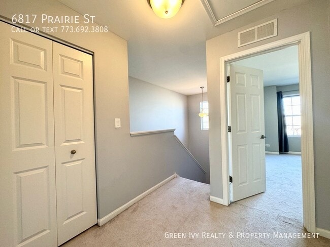 Building Photo - 6817 Prairie St