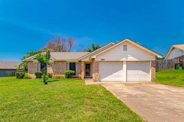 Primary Photo - 3609 Palomino Dr